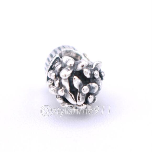 Authentic PANDORA Bouquet of Flowers Charm - 790441 - Picture 11 of 13